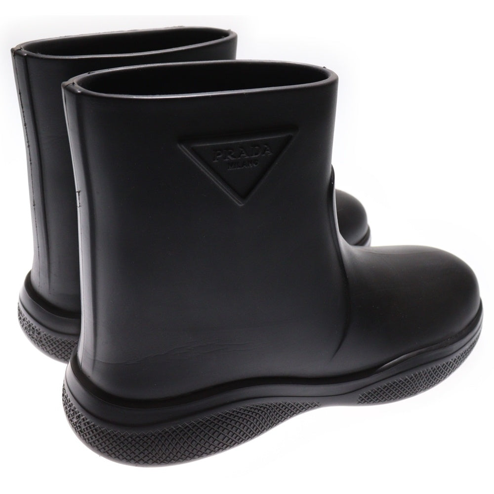 PRADA(プラダ) トライアングルロゴ ラバー ブーティー レイン ショートブーツ ブラック レディース 1T859M