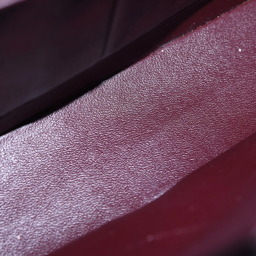 CHANEL(シャネル) マトラッセ25 ダブルフラップ ダブルチェーン ショルダーバッグ ブラック キャビアスキン シルバー金具 レディース