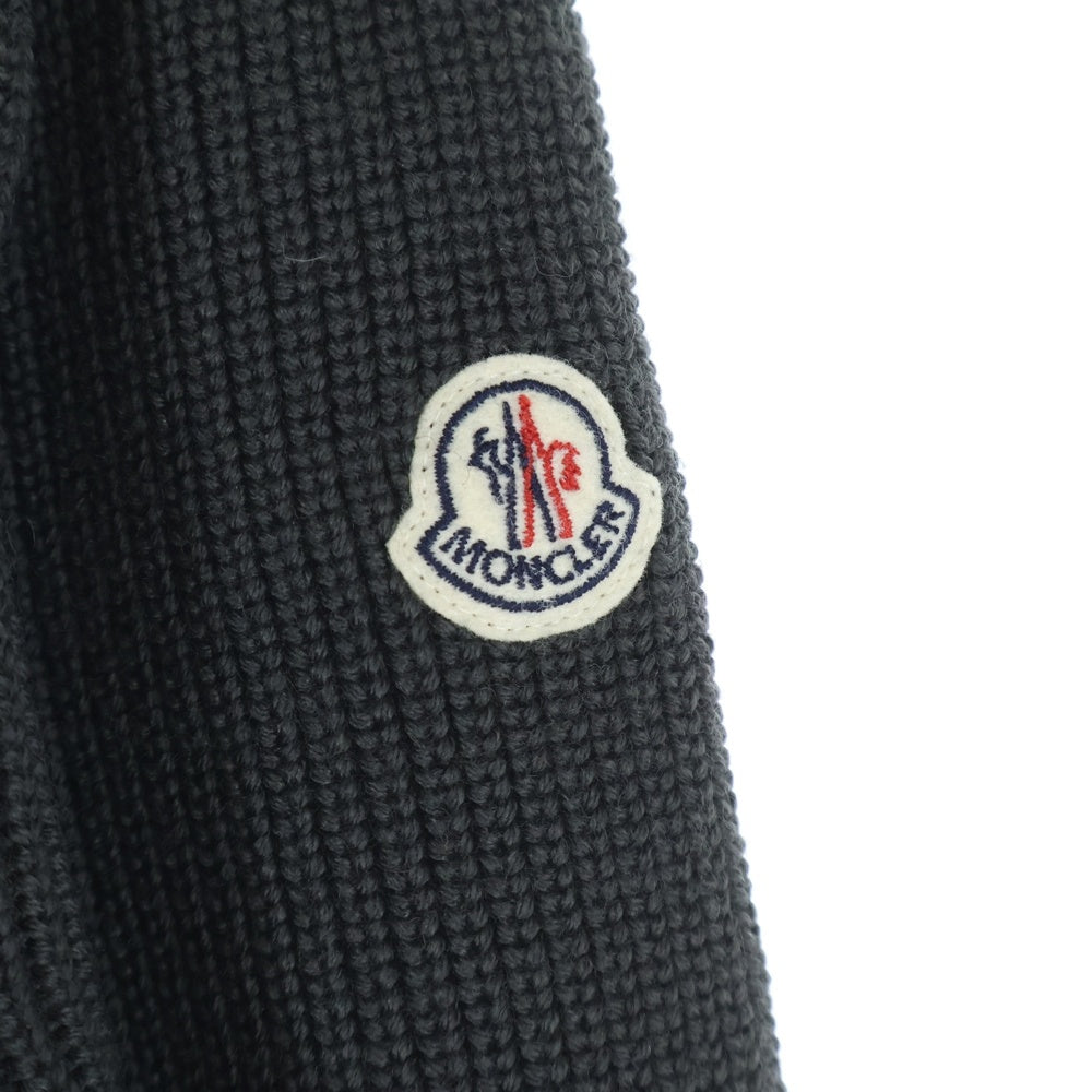 MONCLER(モンクレール) ニット切り替え ワッペンロゴ スタンドカラー ジップアップ ダウンジャケット カーキ 420919403000 94111