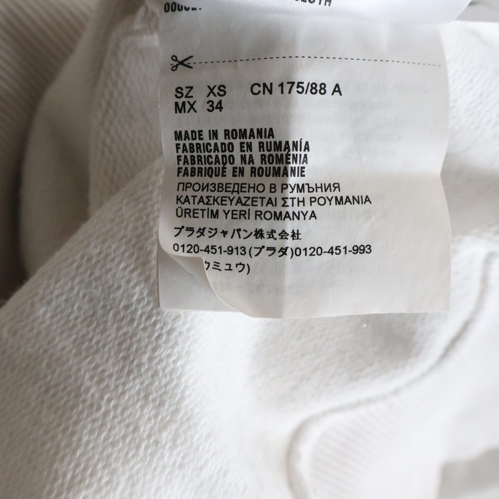 PRADA(プラダ) 21SS トライアングル エンボスロゴ プルオーバー スウェットパーカー フーディー ホワイト UJL185 レディース