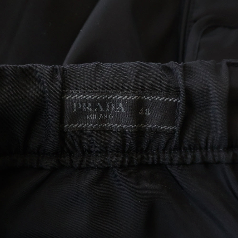 PRADA(プラダ) トライアングルプレート バミューダカーゴショートパンツ ブラック