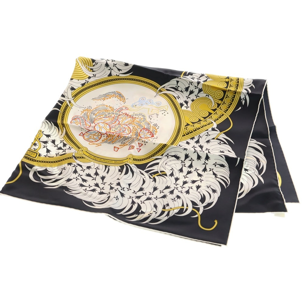 HERMES(エルメス) カレ90 刺繍が織りなす伝説 シルクスカーフ ブラック×ホワイト レディース