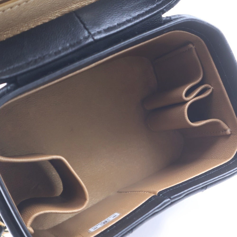 CHANEL(シャネル) マトラッセ ミニバニティ ショルダーバッグ ブラック ラムスキン ゴールド金具 AP3459 レディース