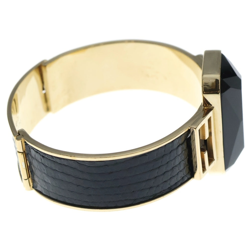 FENDI(フェンディ) ロゴ バングル ブレスレット ブラック×ゴールド GP レディース