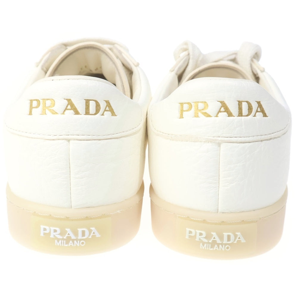 PRADA(プラダ) トライアングルロゴ レザーローカットスニーカー ホワイト レディース