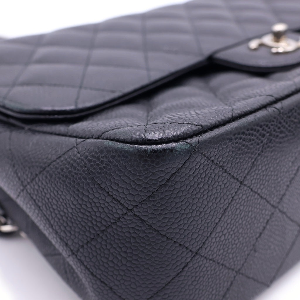 CHANEL(シャネル) デカマトラッセ 30 WフラップWチェーンショルダーバッグ ブラック キャビアスキン シルバー金具 14番台 A58600 レディース
