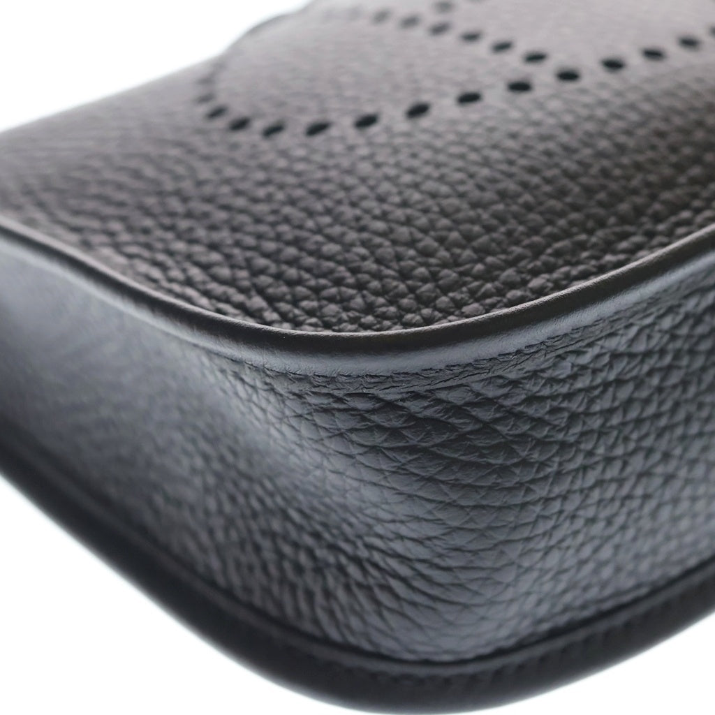 HERMES(エルメス) エブリンTPM ノワール トリヨンクレマンス レザー ショルダーバッグ ゴールド金具 ブラック G刻印 レディース