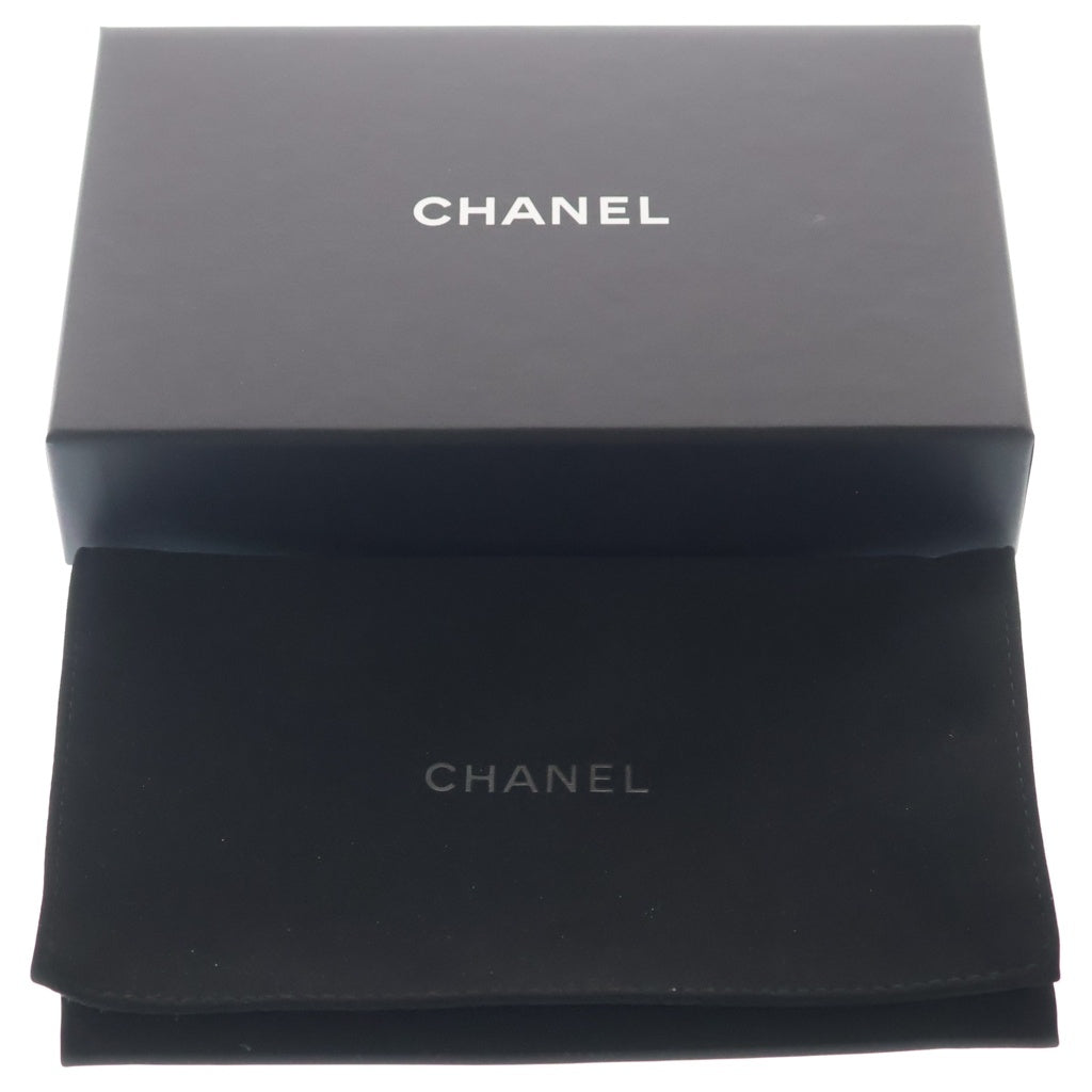 CHANEL(シャネル) パスポートケース ホルダー シルバー キャビアスキン AP3791 シルバー金具 レディース
