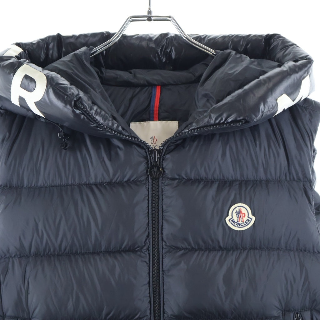 MONCLER(モンクレール) ワッペンロゴ ダウンベスト フード ブラック