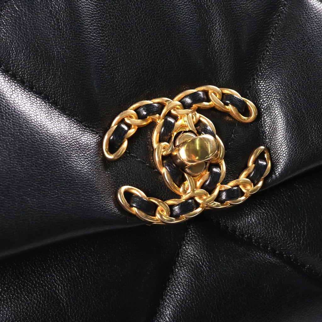 CHANEL(シャネル) シャネル19 チェーンショルダーバッグ ミディアム ブラック シャイニーカーフスキン AS1160 ゴールド×シルバー金具 レディース