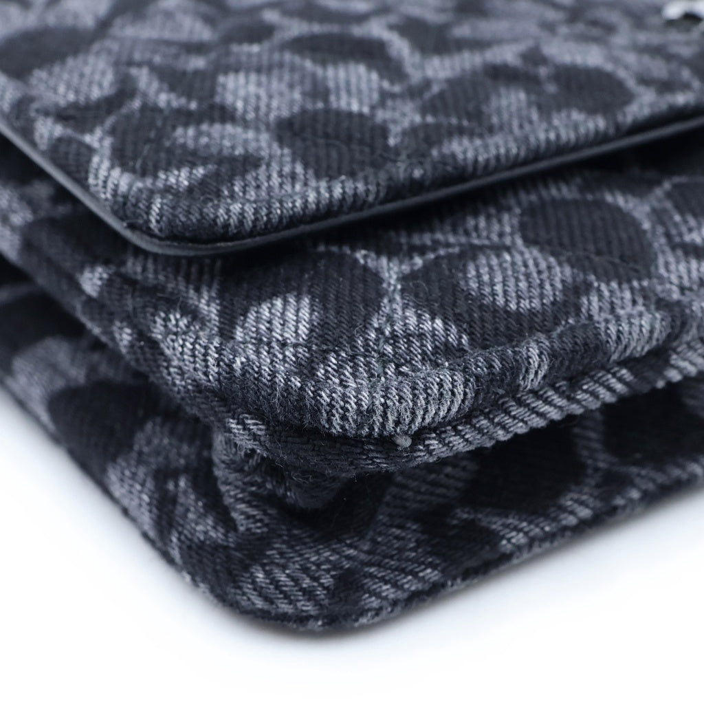 CHANEL(シャネル) チェーンウォレット フローラル柄 デニム ショルダーバッグ ポーチ ブラック AP0250 プレート レディース