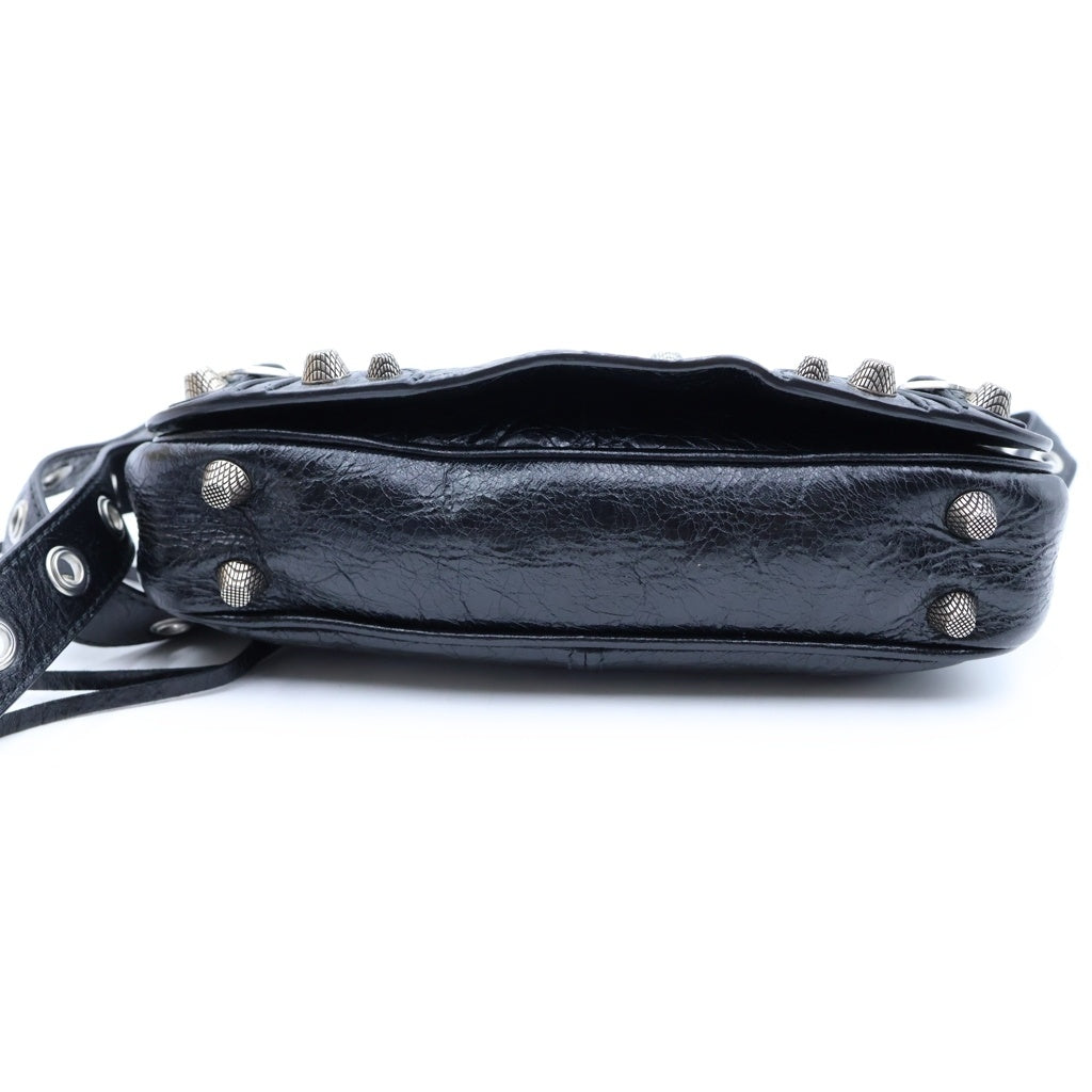 BALENCIAGA(バレンシアガ) ル カゴール XS ショルダーバッグ ブラック レザー 719082 シルバー金具