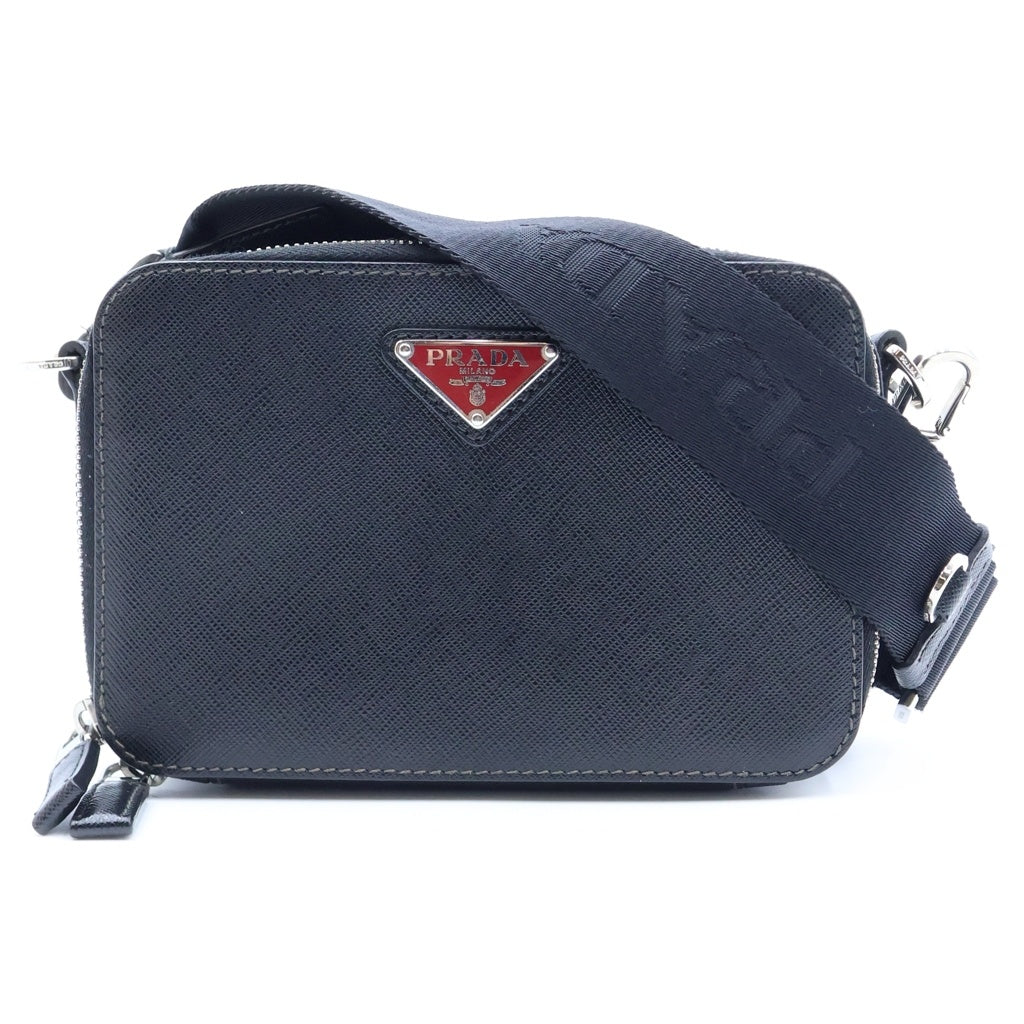 PRADA(プラダ) カメラバッグ ショルダーバッグ ブラック サフィアーノレザー 2VH173 シルバー金具 レディース
