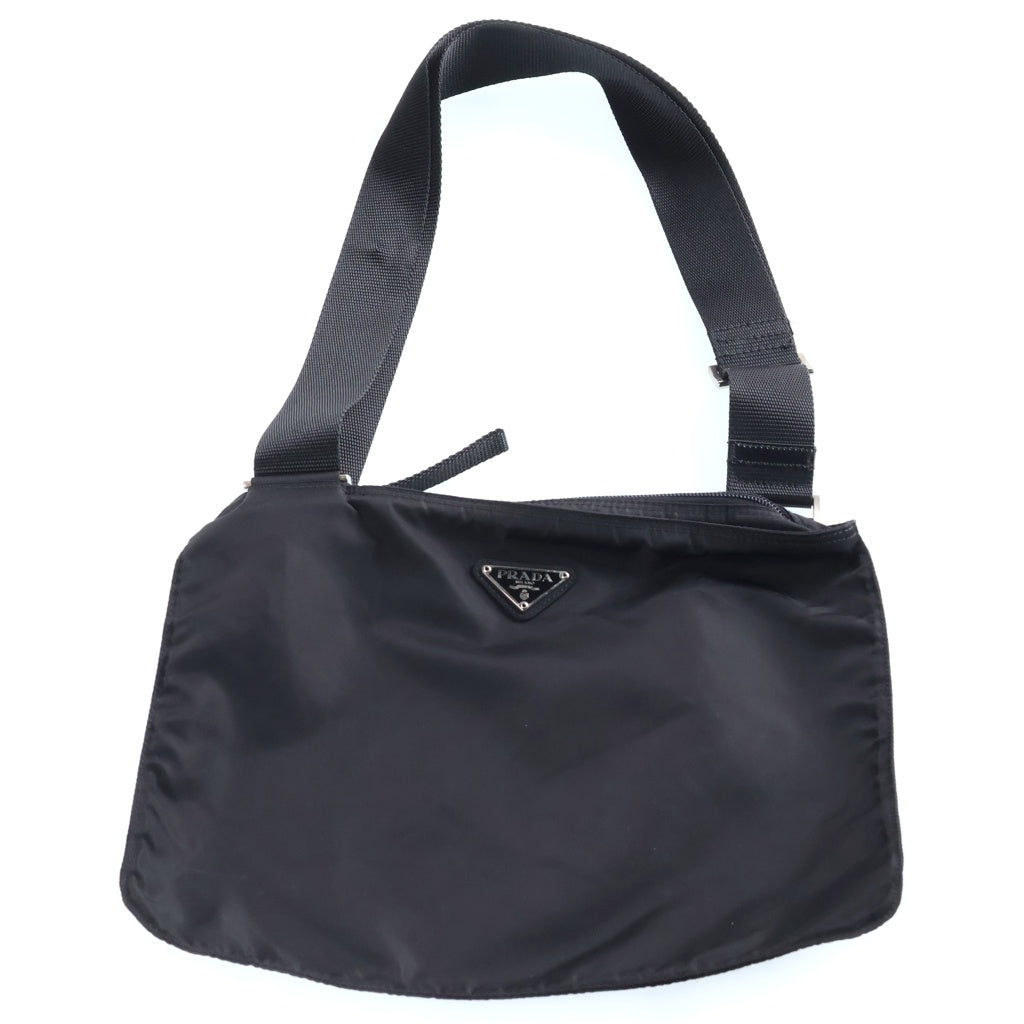 PRADA(プラダ) トライアングルロゴプレート ナイロン ショルダーバッグ サコッシュ ブラック レディース