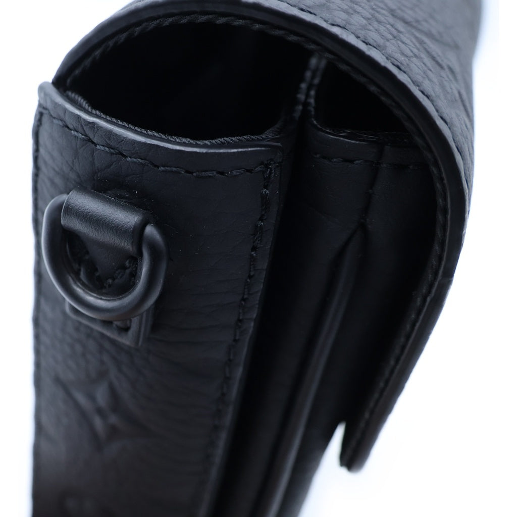 LOUIS VUITTON(ルイヴィトン) モノグラム トリヨン Sロック ヴェルティカル ウェアラブル M81524 レディース
