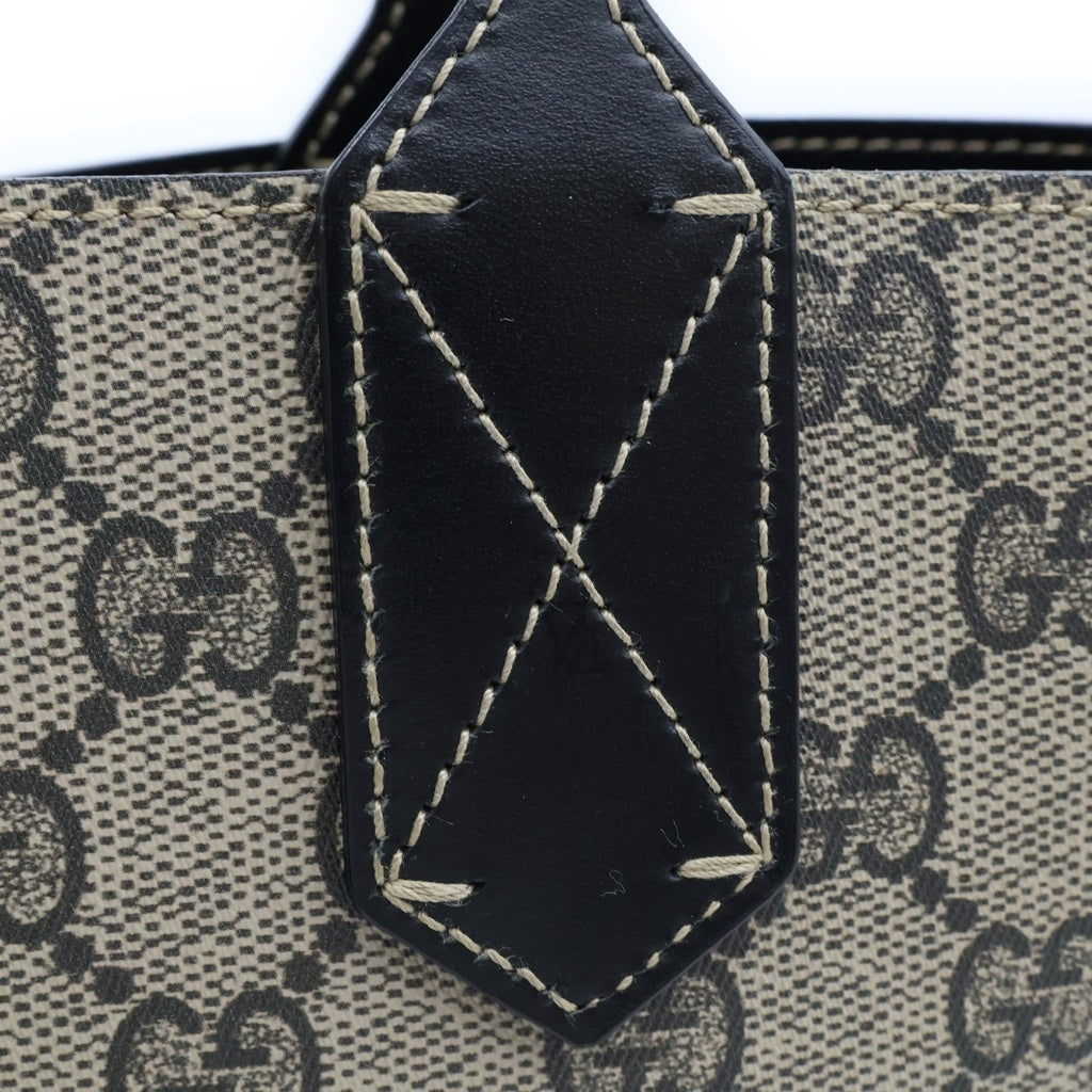 GUCCI(グッチ) GGスプリーム リバーシブル トートバッグ PVC レザー ベージュ/ブラック 372613 レディース