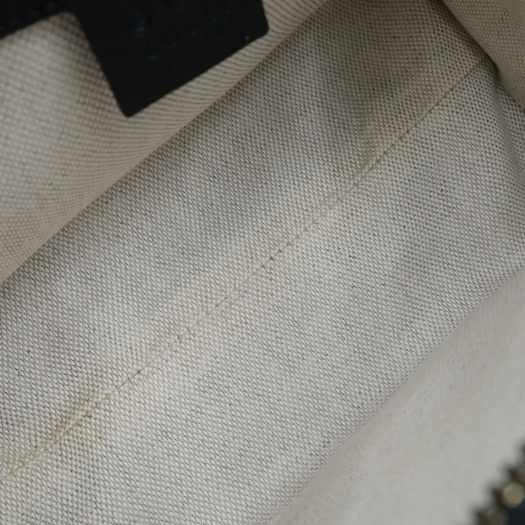 GUCCI(グッチ) ソーホー 2WAYショルダーバッグ ハンドバッグ ブラック レザー 607722 ゴールド金具 レディース