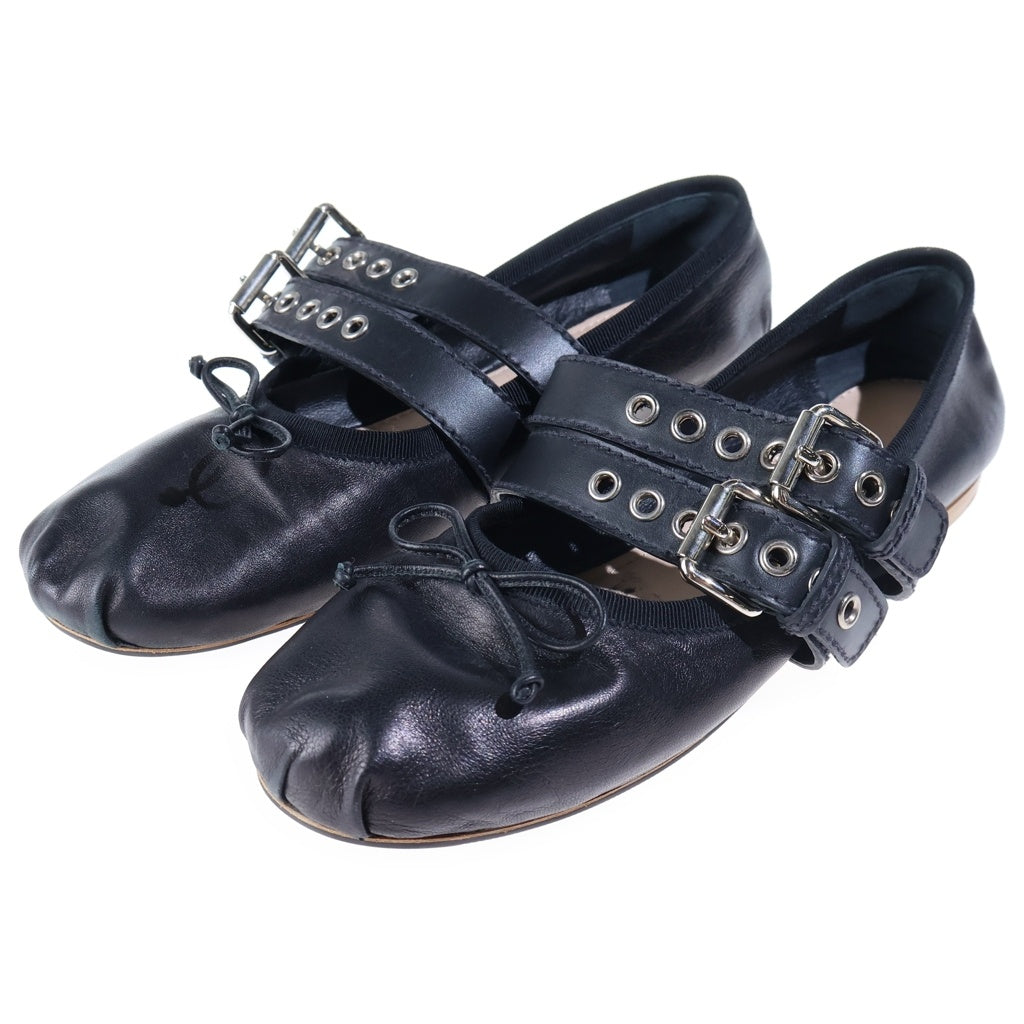 miumiu(ミュウミュウ) ■MIU MIU ナッパレザー ベルト付き バレリーナ フラット レディース