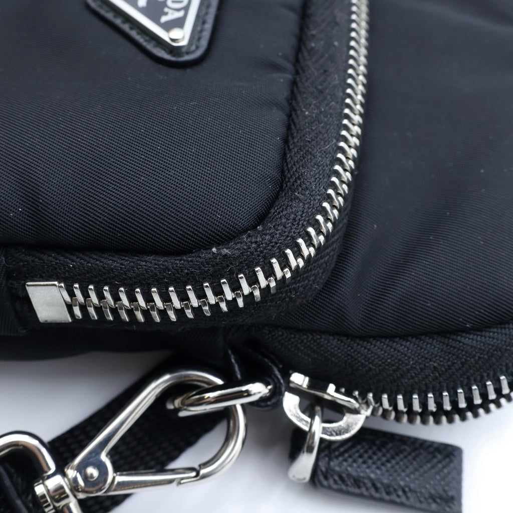 PRADA(プラダ) Re-Nylon ショルダーポーチ ショルダーバッグ ブラック ナイロン 2ZT024 シルバー金具 レディース