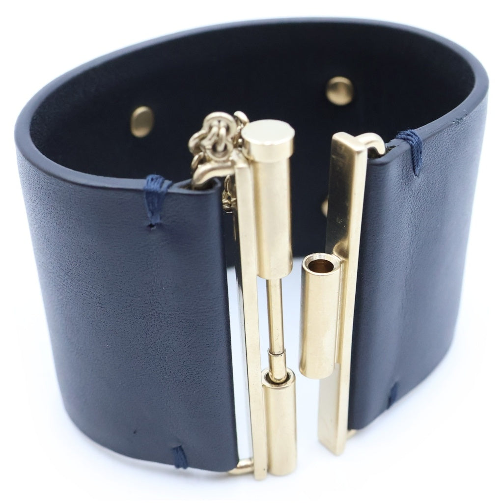 CHANEL(シャネル) ココマーク レザー バングル ブレスレット ネイビー×ゴールド C18C #S レディース