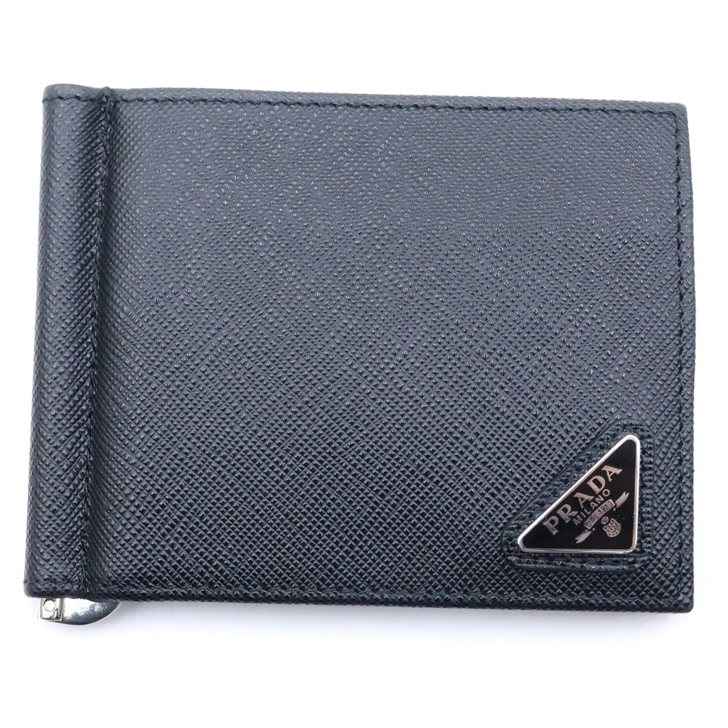PRADA(プラダ) トライアングルロゴ マネークリップ 二つ折り財布 コンパクトウォレット カードケース ブラック レザー 2MN077