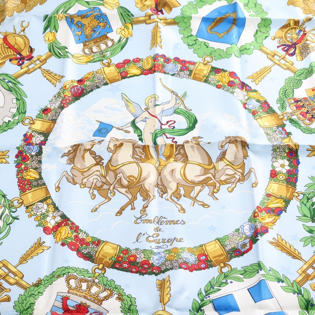HERMES(エルメス) カレ90 シルクスカーフ Emblemes de L'Europe ブルー レディース