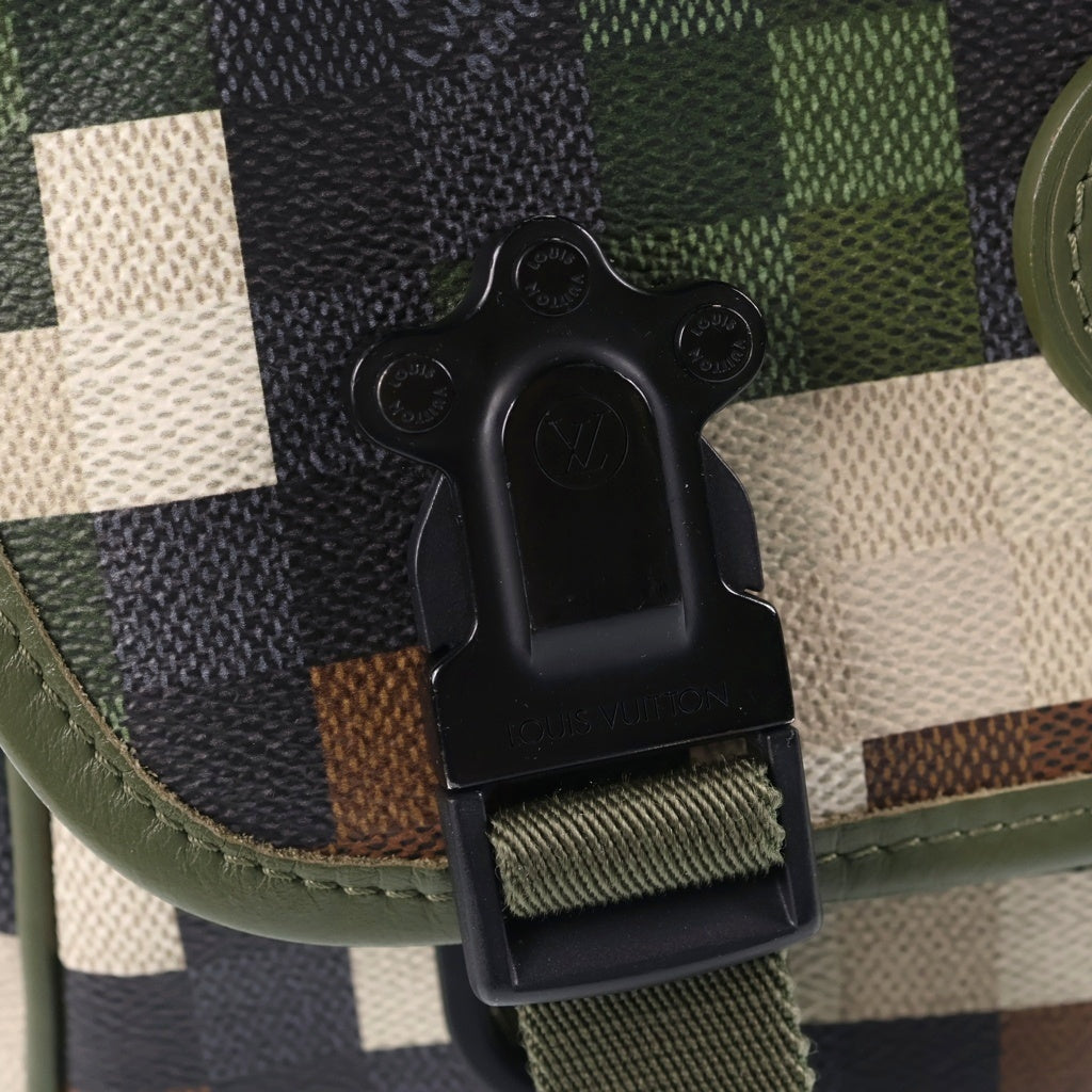 LOUIS VUITTON(ルイヴィトン) ダモフラージュ 2WAYハンドバッグ ショルダーバッグ カーキグリーン PVCレザー M24449 ブラック金具