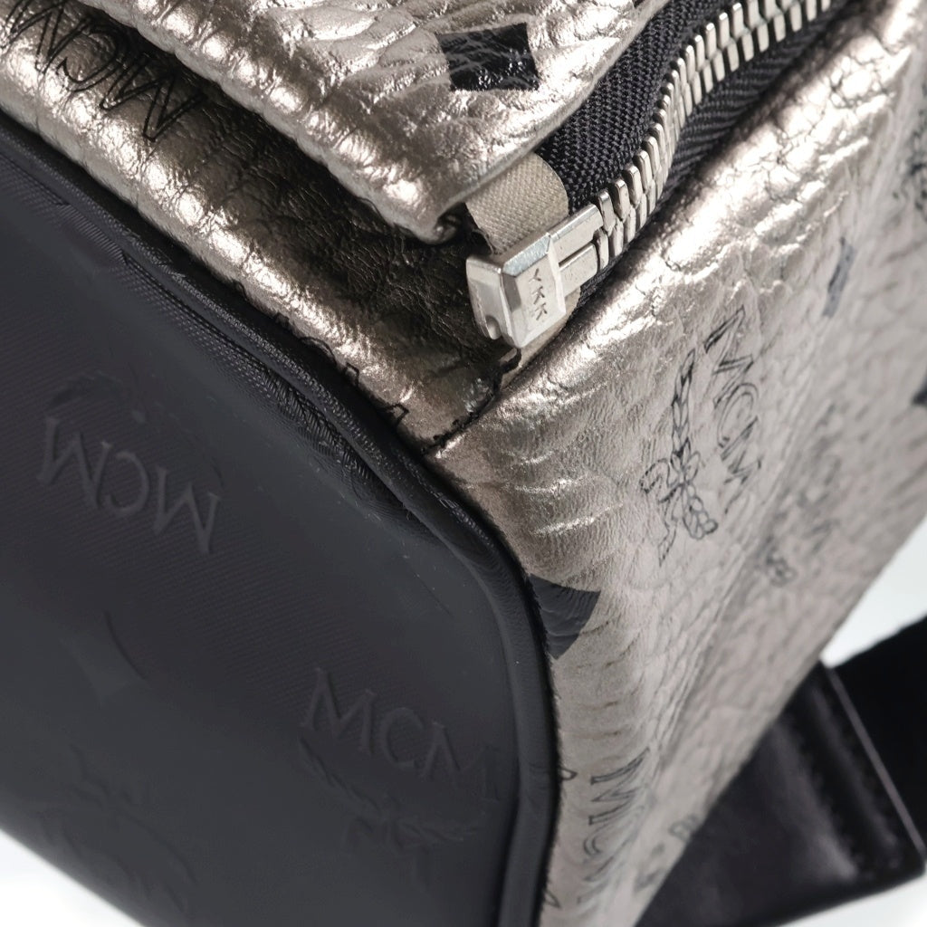 MCM(エム シー エム) デュアルスターク ヴィセトス バックパック リュックサック シルバー レザー シルバー金具 レディース