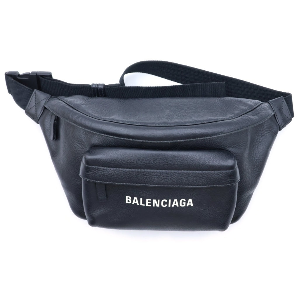 BALENCIAGA(バレンシアガ) エブリディ ボディバッグ 黒 レザー 552375