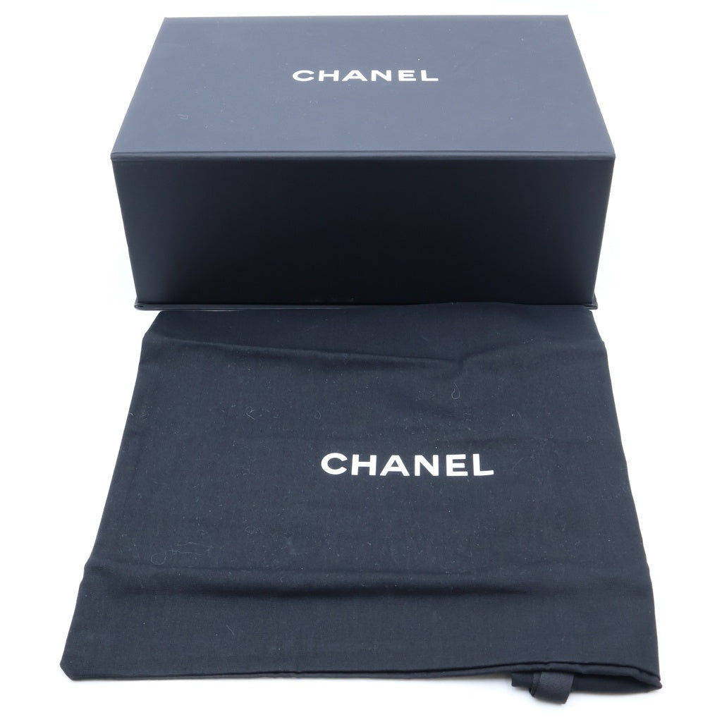 CHANEL(シャネル) ミニマトラッセ シングルフラップ ショルダーバッグ ライトグレー キャビアスキン ランダムプレート レディース