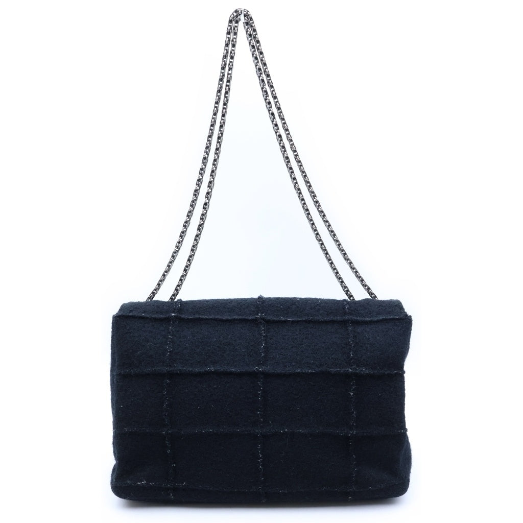 CHANEL(シャネル) 2.55 チェーンショルダーバッグ ブラック フェルト 58番台 ガンメタ金具 レディース