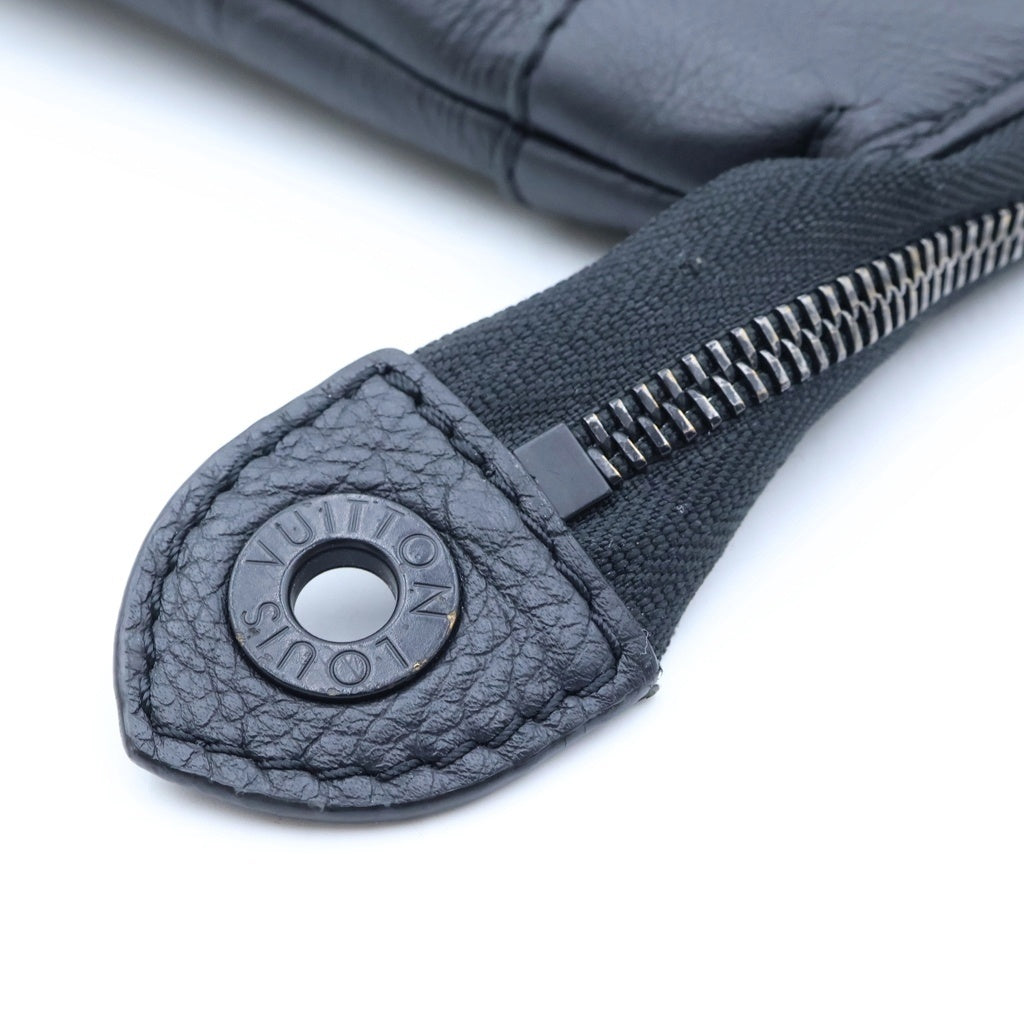 LOUIS VUITTON(ルイヴィトン) モノグラムシャドウ ポシェット・ヴォワヤージュ クラッチバッグ ブラック ノワール M82545 ICタイプ レディース