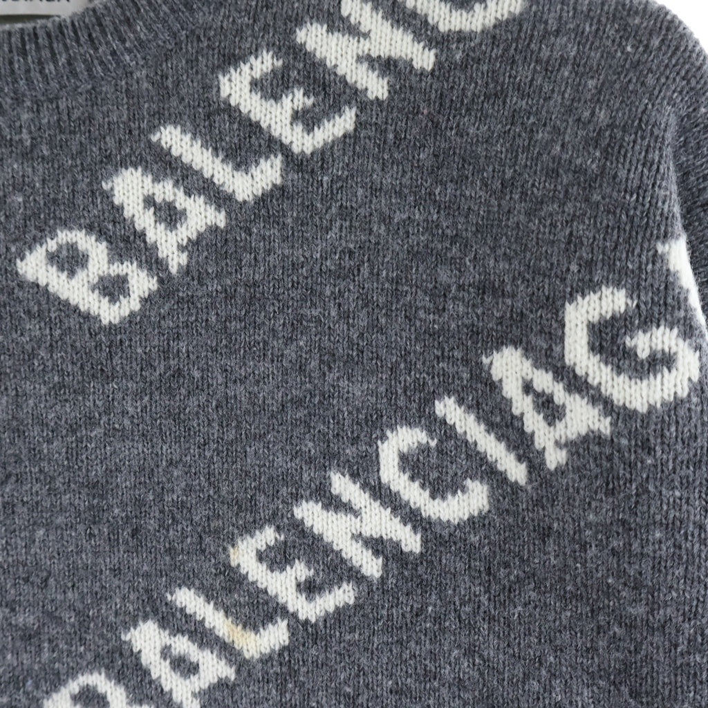 BALENCIAGA(バレンシアガ) オールオーバーロゴ 総柄ジャガード プルオーバー クルーネック 長袖ニット セーター グレー 620983 レディース