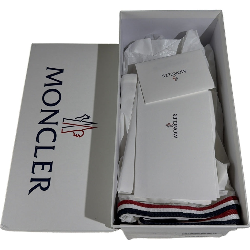 MONCLER(モンクレール) Basile バジーレ サンダル 靴 エンボスロゴ ラバー ブラック 4C00030 M2999