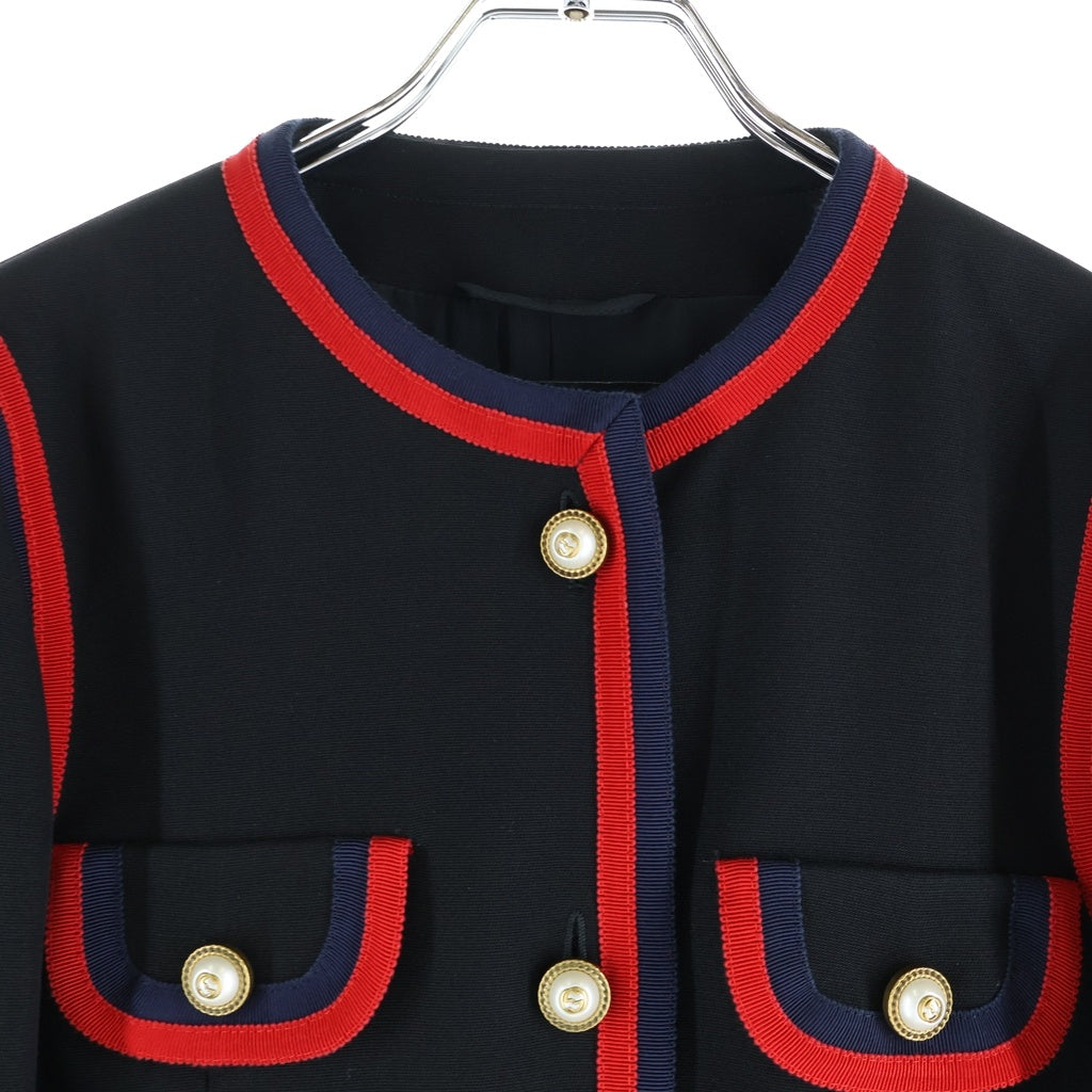 GUCCI(グッチ) ノーカラー ジャケット アウター GG パールボタン ブラック/レッド 482665 ZHM18 レディース