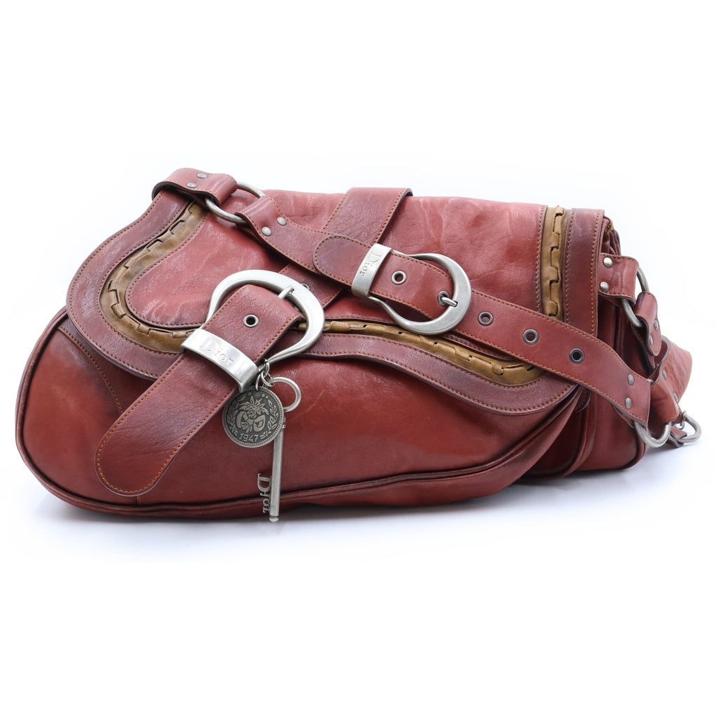 Christian Dior(クリスチャンディオール) ガウチョ ショルダーバッグ レッド レザー 05-MA-0016 シルバー金具 レディース