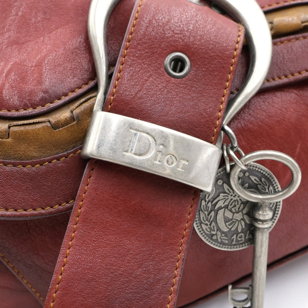 Christian Dior(クリスチャンディオール) ガウチョ ショルダーバッグ レッド レザー 05-MA-0016 シルバー金具 レディース
