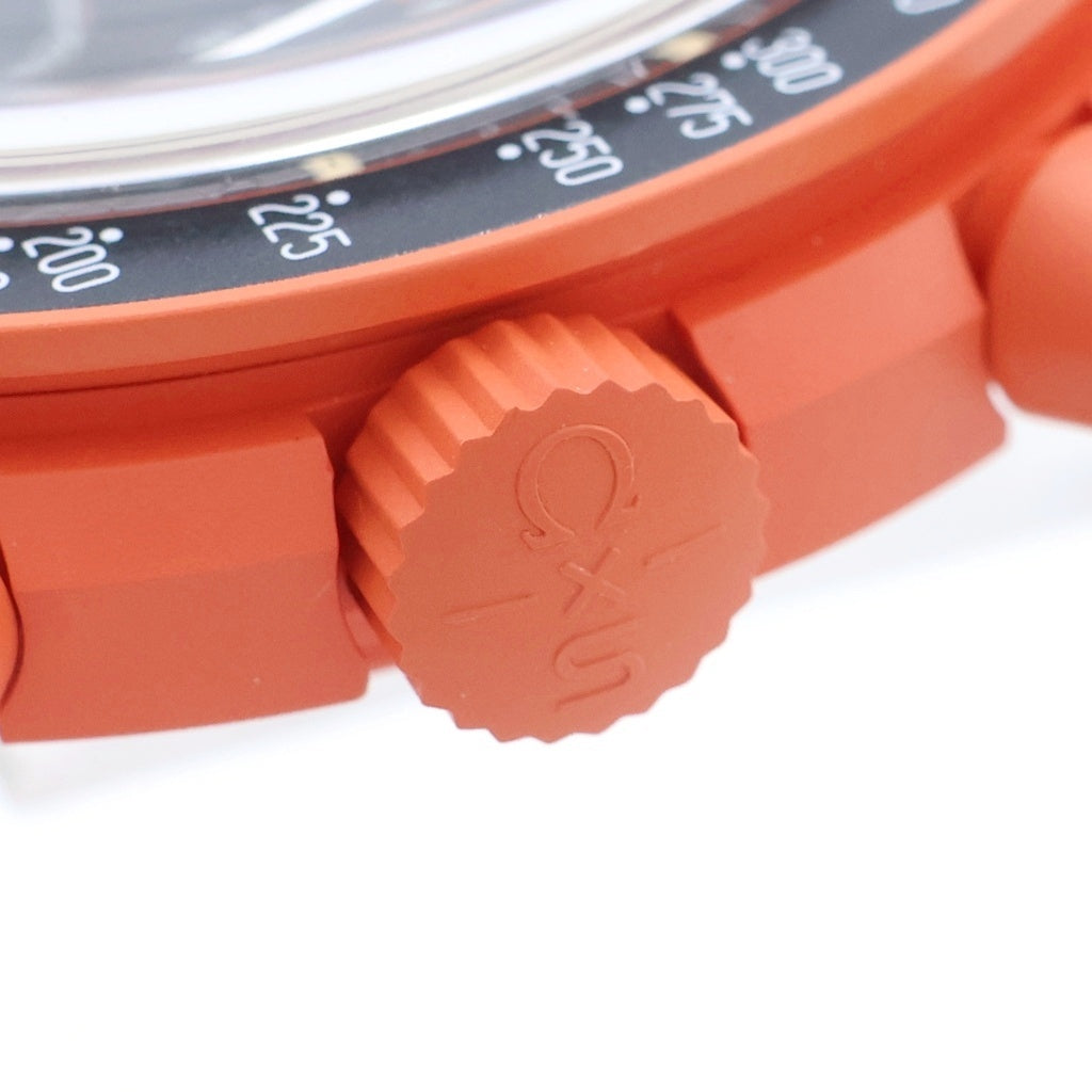 SWATCH(スウォッチ) ×オメガ MISSION ON EARTH-LAVA ミッションオンアース ラバ バイオセラミック 黒文字盤 QZ クオーツ ブラック/オレンジ SO33O100
