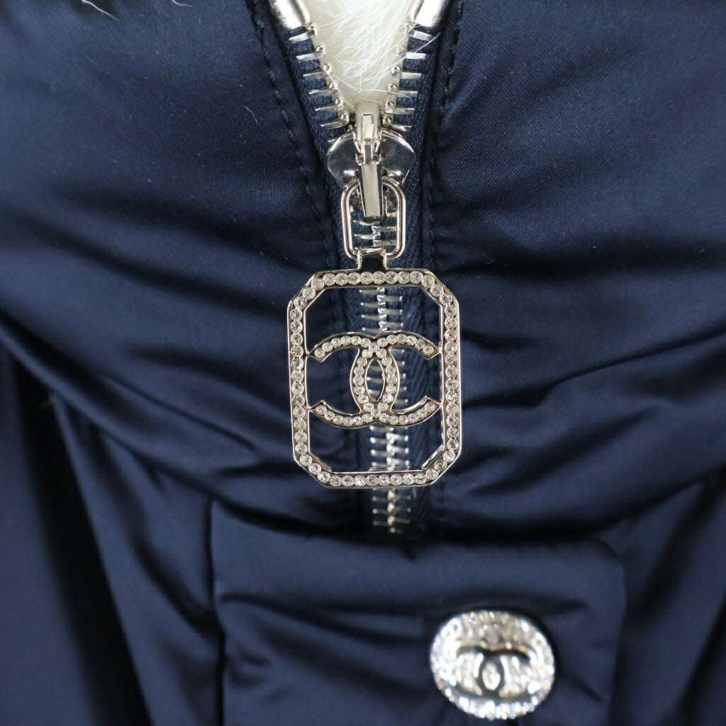 CHANEL(シャネル) 23FW ココネージュ パカ パディング ダウンジャケット アウター ファー ポリエステル ネイビー P74335 レディース