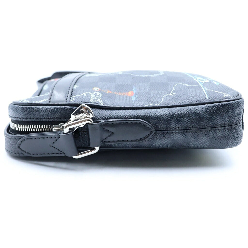 LOUIS VUITTON(ルイヴィトン) ダミエグラフィット ダヌーブPM ショルダーバッグ ブラック レザー×PVC N40239 シルバー金具