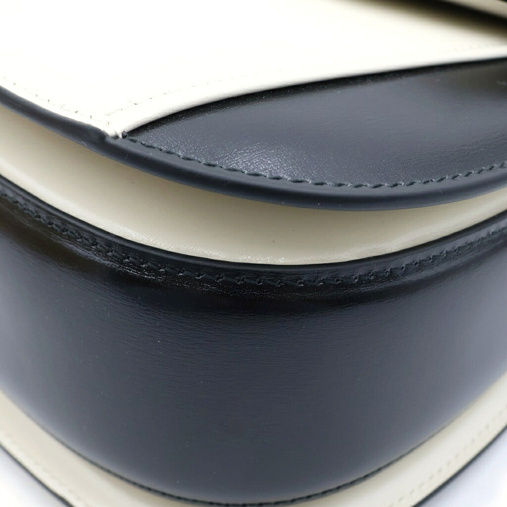 GUCCI(グッチ) バンブー ミディアム 2WAYハンドバッグ ショルダーバッグ ブラック×ホワイト レザー 672206 ゴールド金具