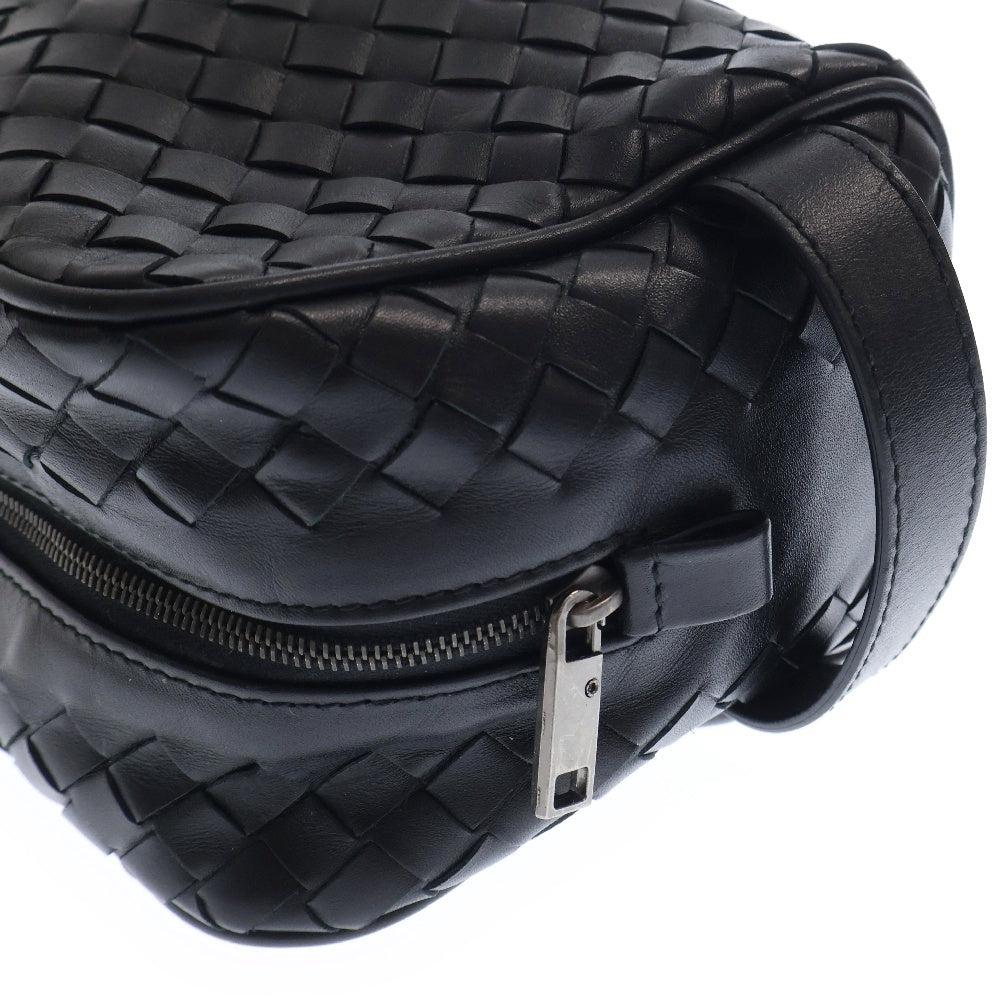 BOTTEGA VENETA(ボッテガヴェネタ) イントレチャート レザークラッチバッグ ブラック