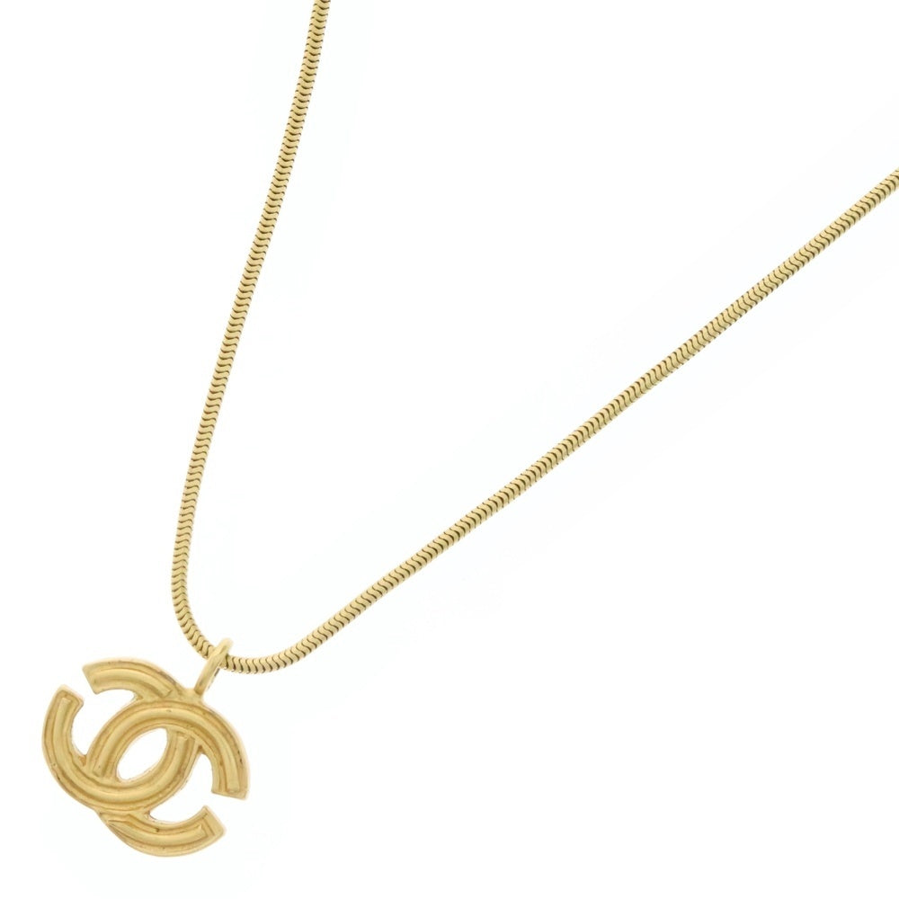 CHANEL(シャネル) ココマーク ネックレス ペンダント スネークチェーン ゴールドGP 01P