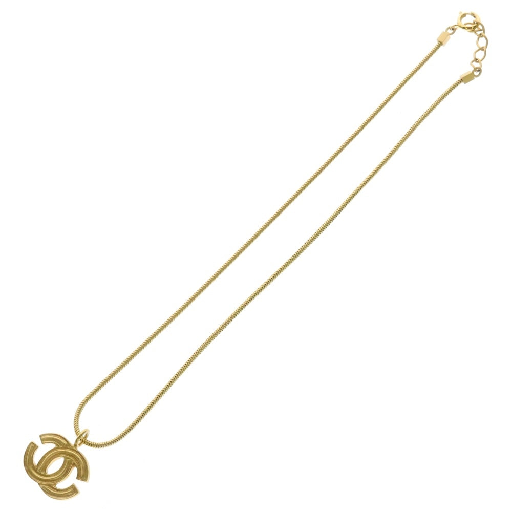 CHANEL(シャネル) ココマーク ネックレス ペンダント スネークチェーン ゴールドGP 01P