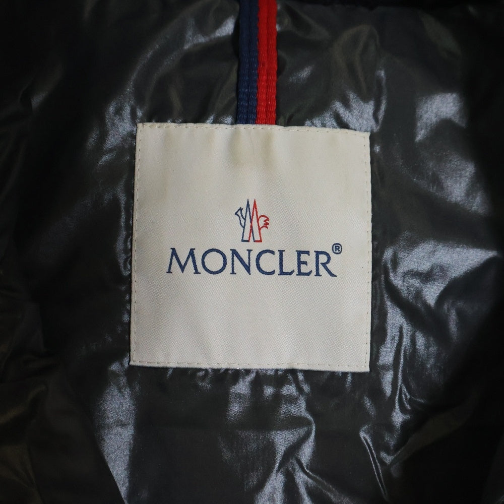 MONCLER(モンクレール) TIB ティブ ワッペンロゴ ジップアップ ダウンベスト ブラック F20911A53800 68950
