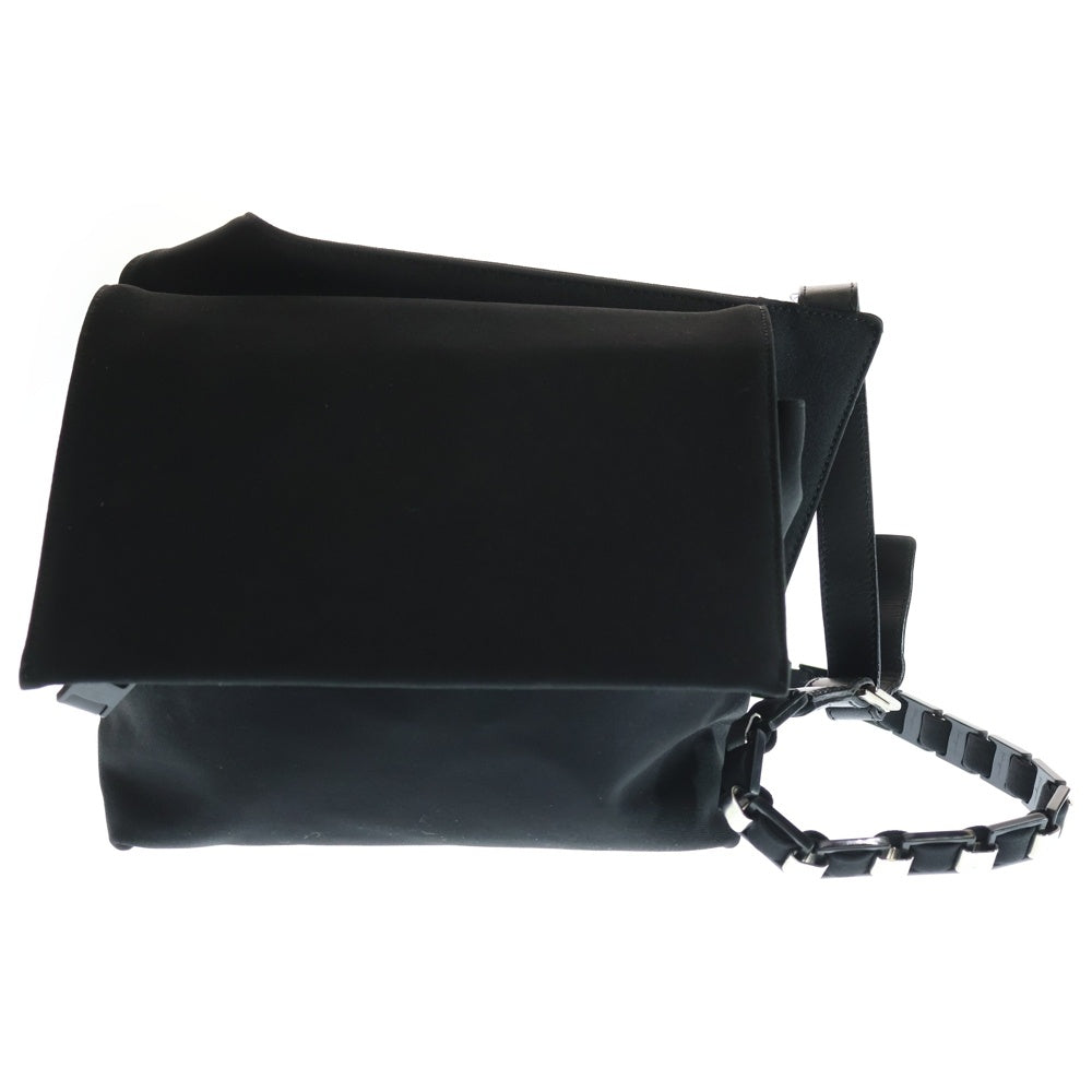 Salvatore Ferragamo(サルヴァトーレ フェラガモ) ショルダーバッグ ミニバッグ ブラック シルバー金具