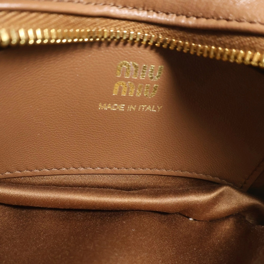 miumiu(ミュウミュウ) マテラッセ ミニウエストポーチ ボディバッグ ベルトバッグ ブラウン×ホワイトラムスキン 5CC568 ゴールド金具 レディース