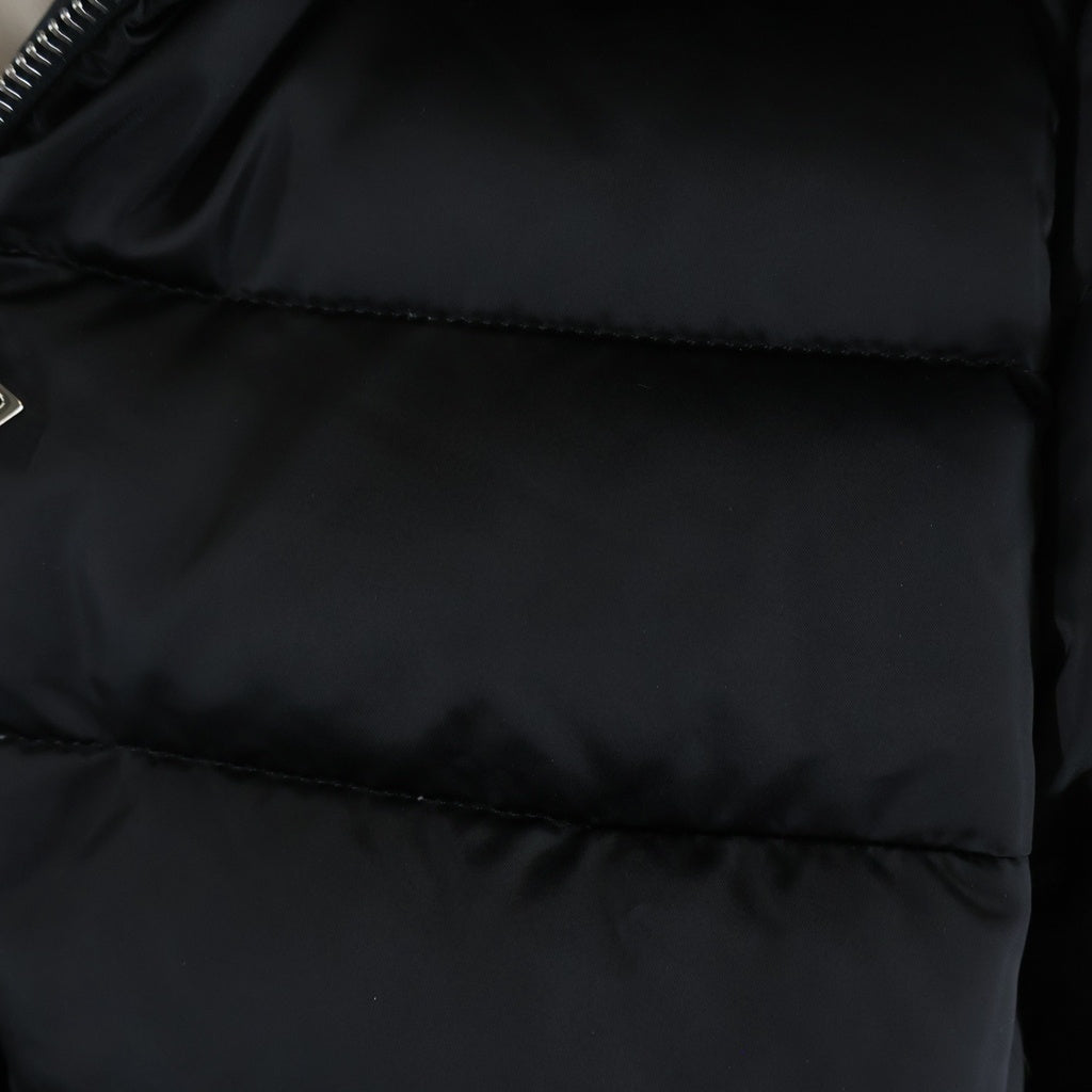MONCLER(モンクレール) 24AW CUPIDONE GIUBBOTTO キュピドン ファー付き ジップアップ ナイロン ショート ダウンジャケット ブラック J20931A00177 59685 レディース