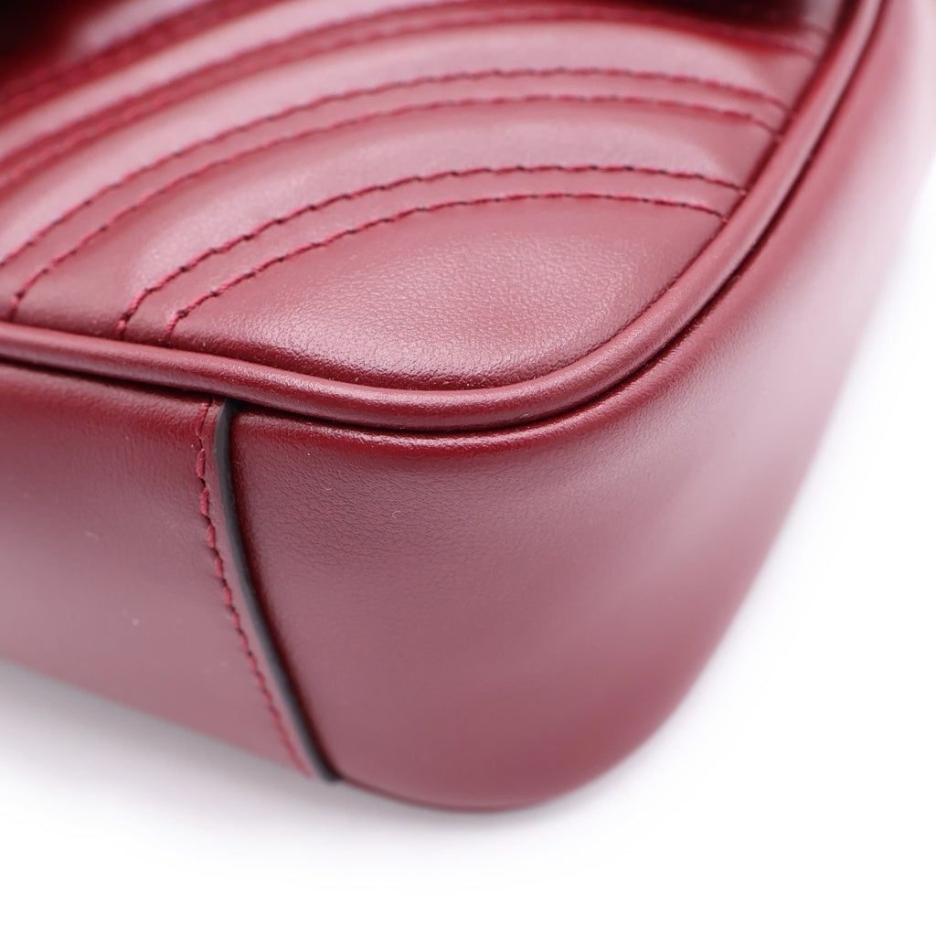 GUCCI(グッチ) GGマーモント チェーンショルダーバッグ ボルドー レザー 446744 ゴールド金具 レディース