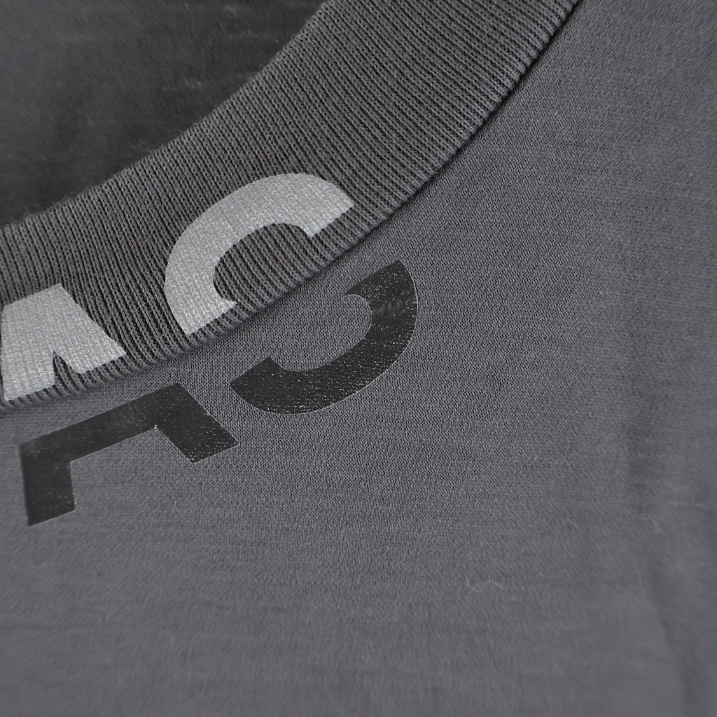 TATRAS(タトラス) WANDO ネックプリント 半袖Tシャツ クルーネックカットソー チャコール MTKE25S8038